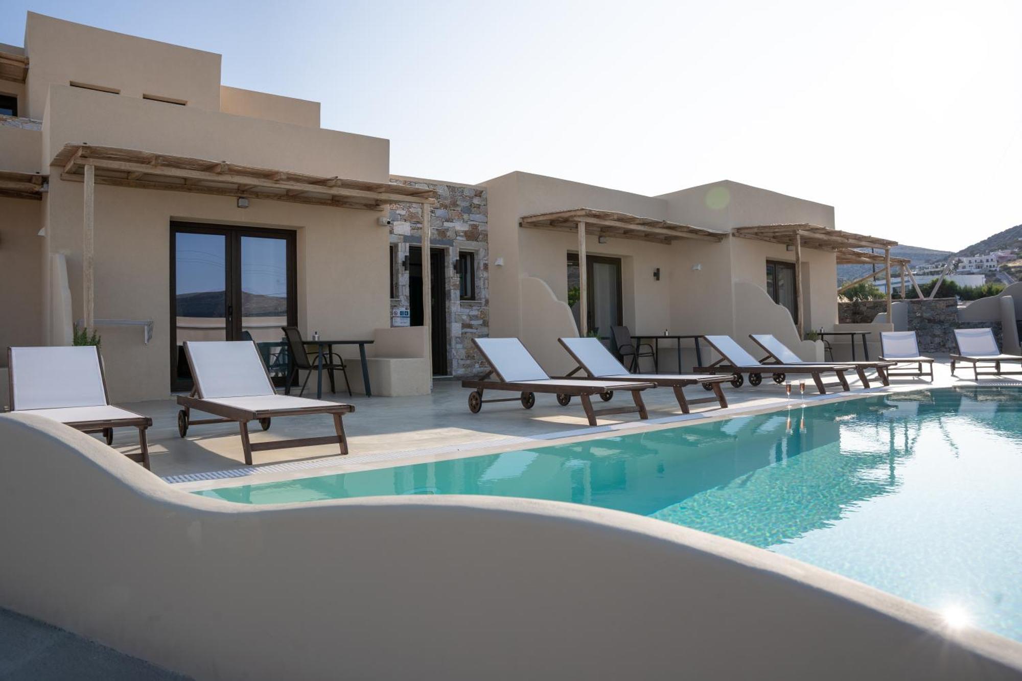 Dipolis Luxury Apartments Syros Episkopion  Eksteriør billede