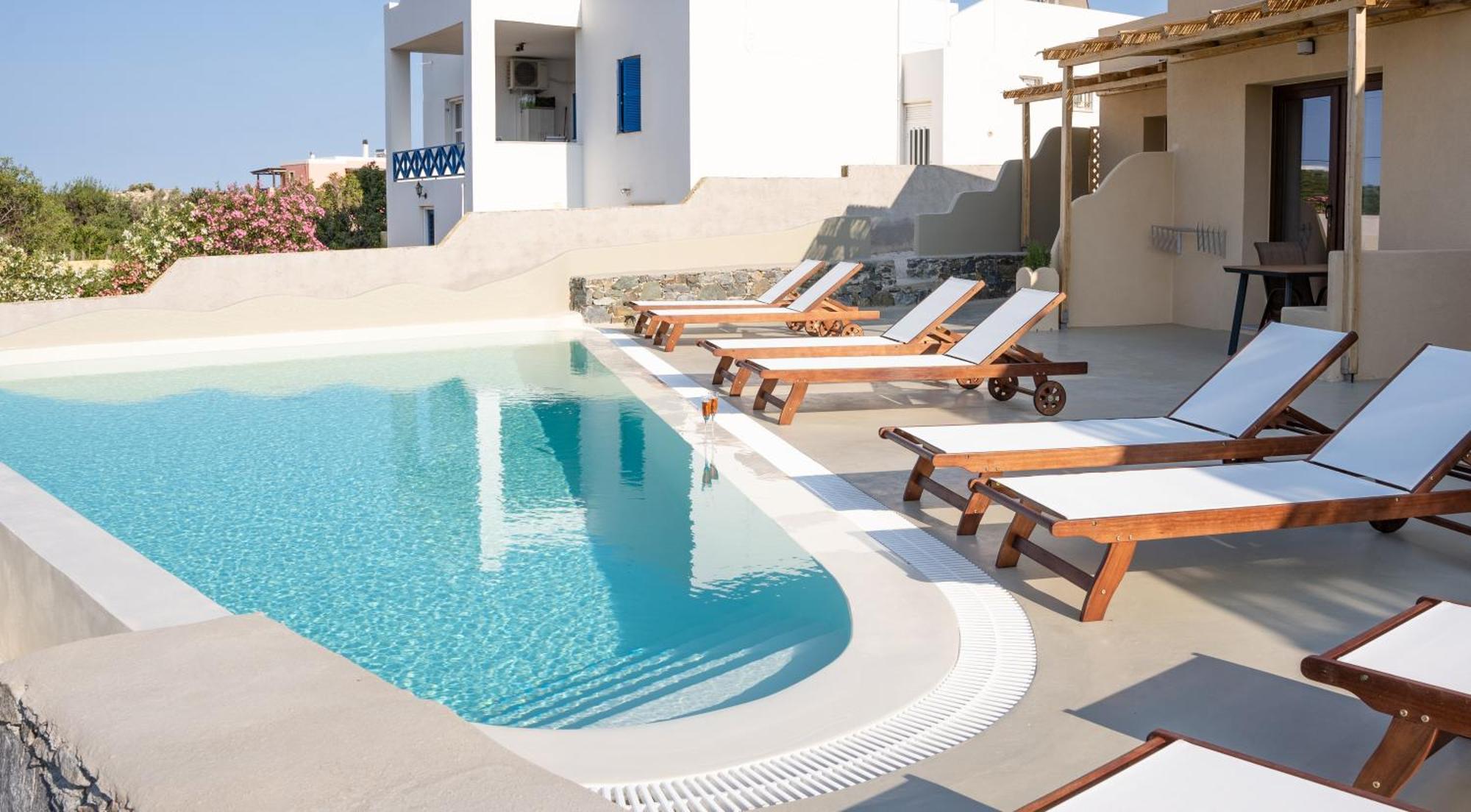 Dipolis Luxury Apartments Syros Episkopion  Eksteriør billede